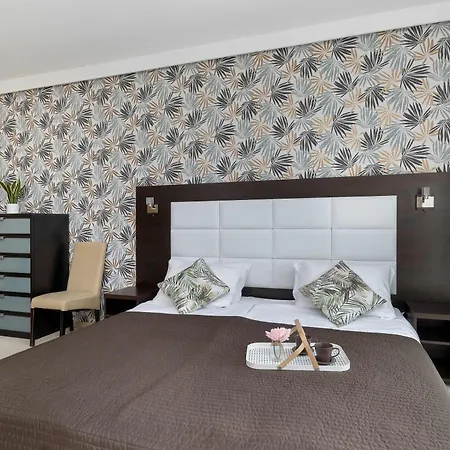 아파트 Family With Air Conditioning In By Renters 미엘노